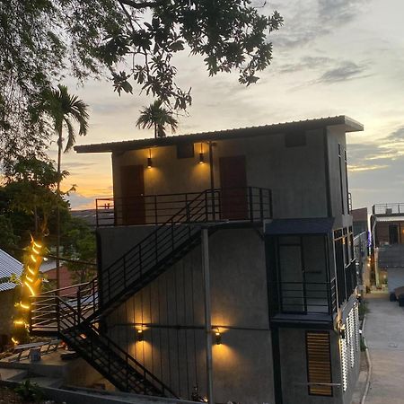 Rockstar Hotel & Bar เกาะเต่า ภายนอก รูปภาพ